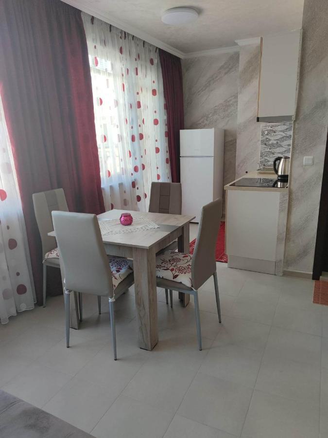 Apartament Piero Pomorie Ngoại thất bức ảnh