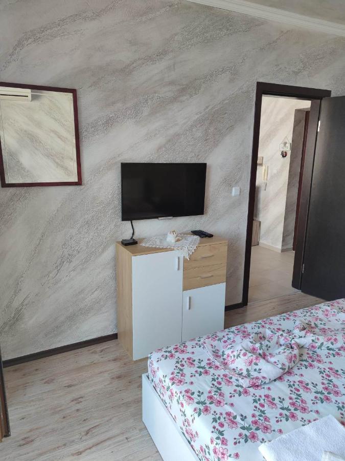 Apartament Piero Pomorie Ngoại thất bức ảnh