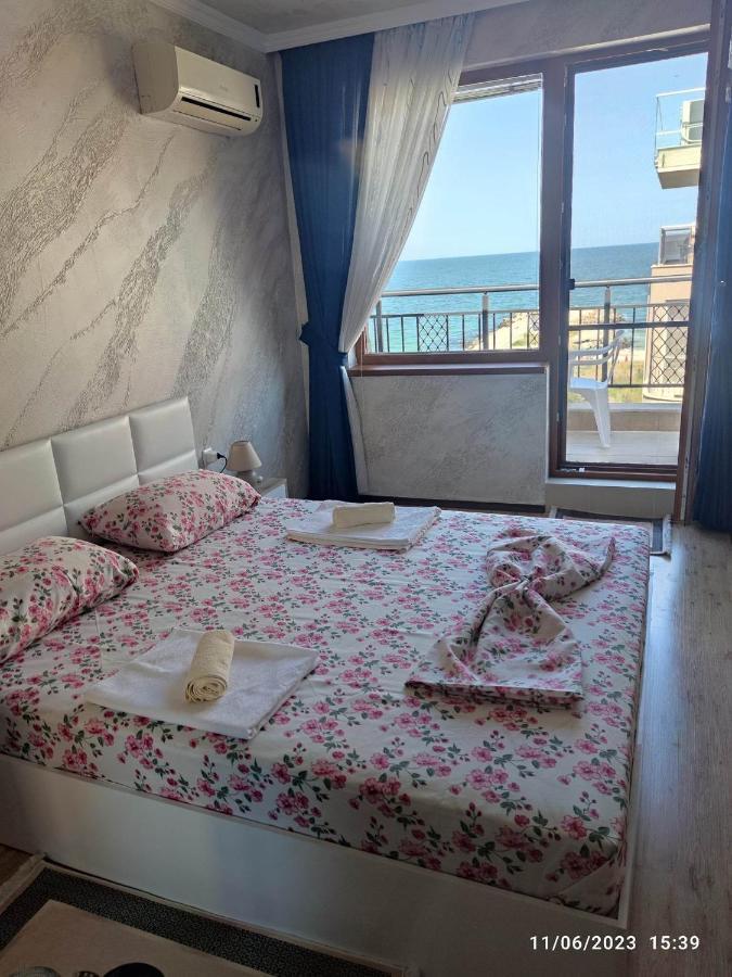 Apartament Piero Pomorie Ngoại thất bức ảnh