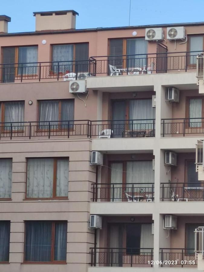 Apartament Piero Pomorie Ngoại thất bức ảnh